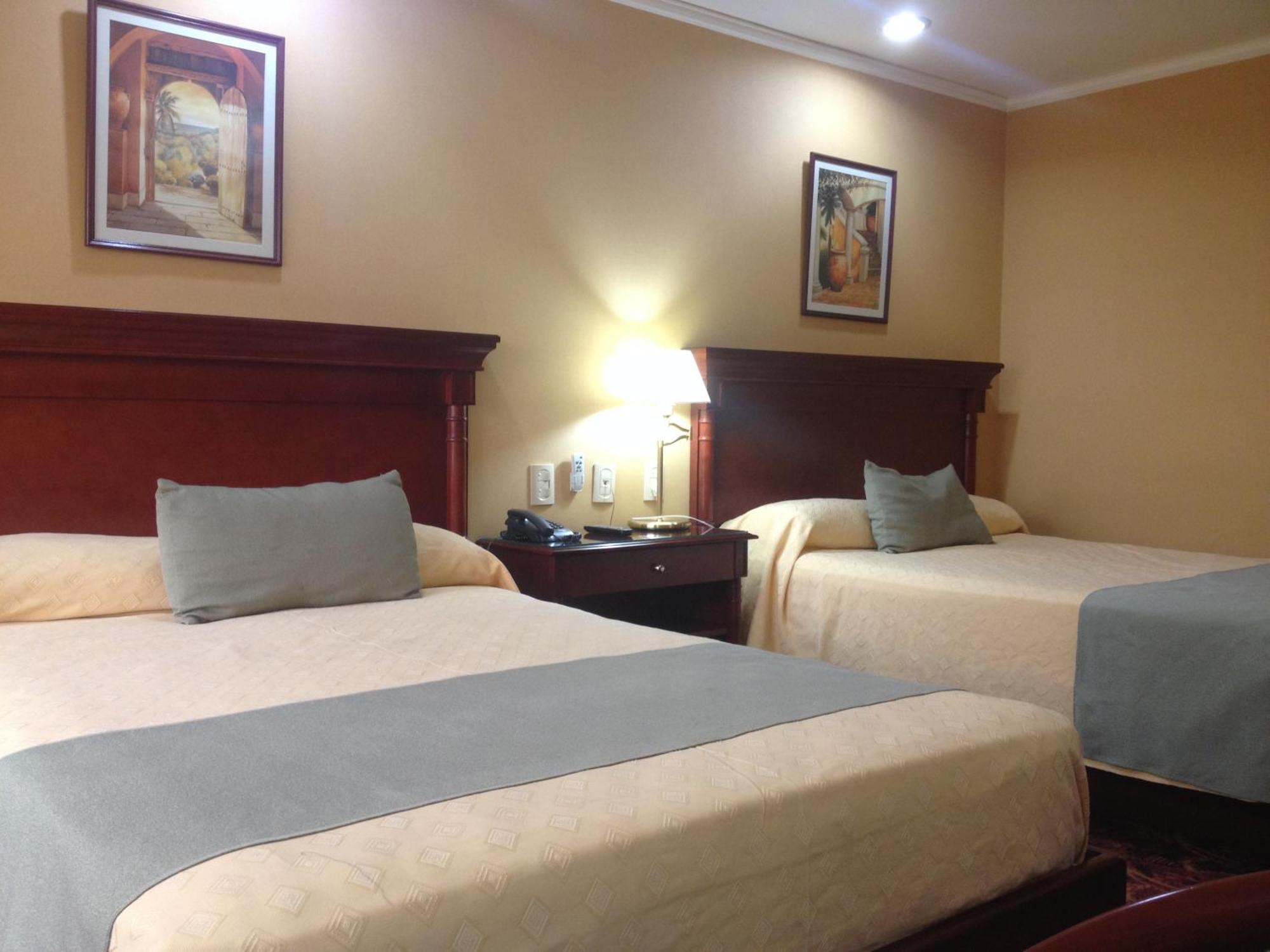 Condado Hotel Casino Santo Tome Екстер'єр фото